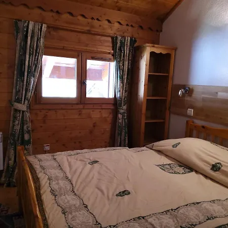 Duplex Confortable 3 Pieces 6 Pers Avec Balcon Proche Pistes Et Commerces A Meribel Village - Fr-1-411-160 Apartment *