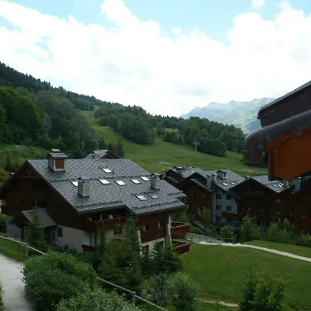Duplex Confortable 3 Pieces 6 Pers Avec Balcon Proche Pistes Et Commerces A Meribel Village - Fr-1-411-160 Les Allues